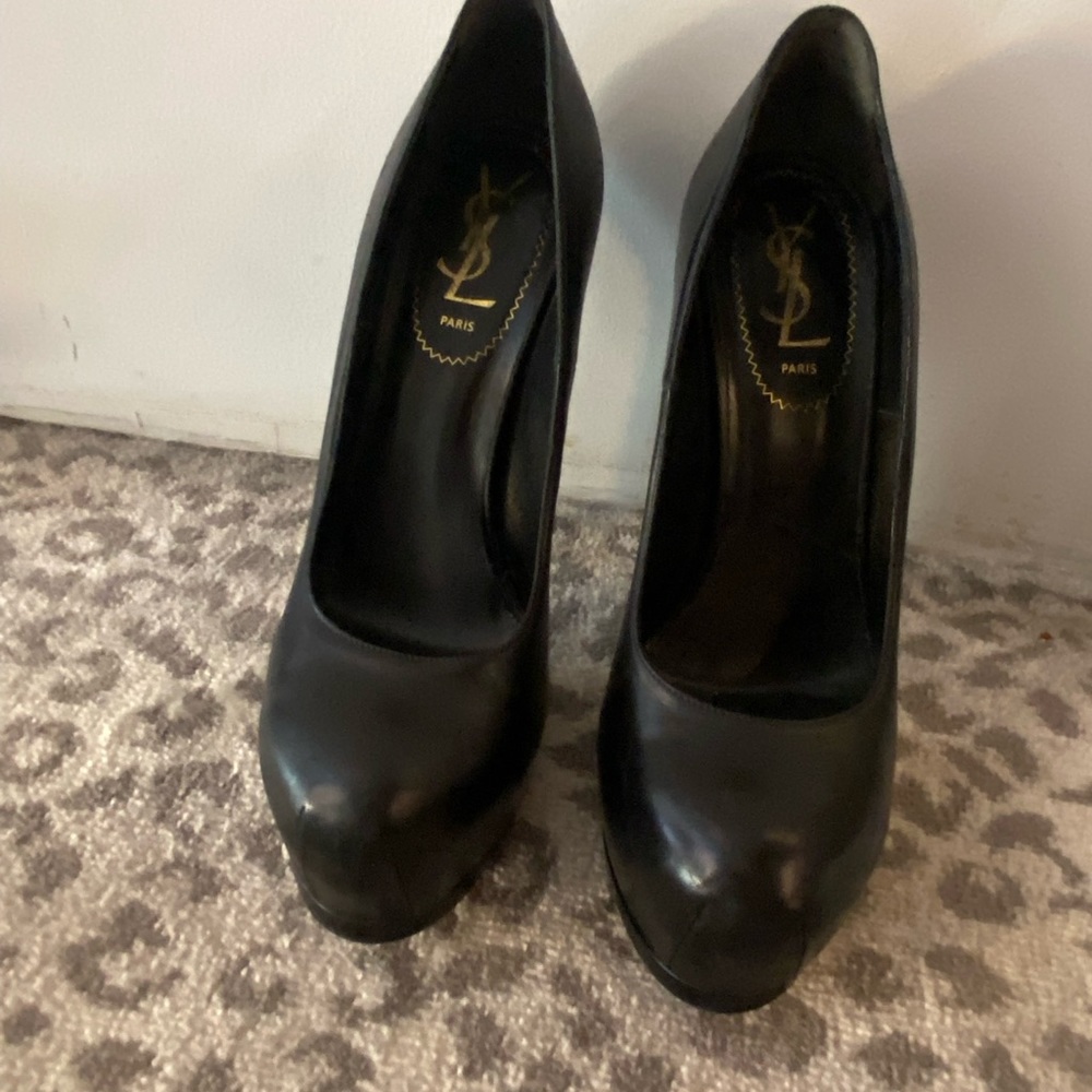Ysl Platform Pump - image 3